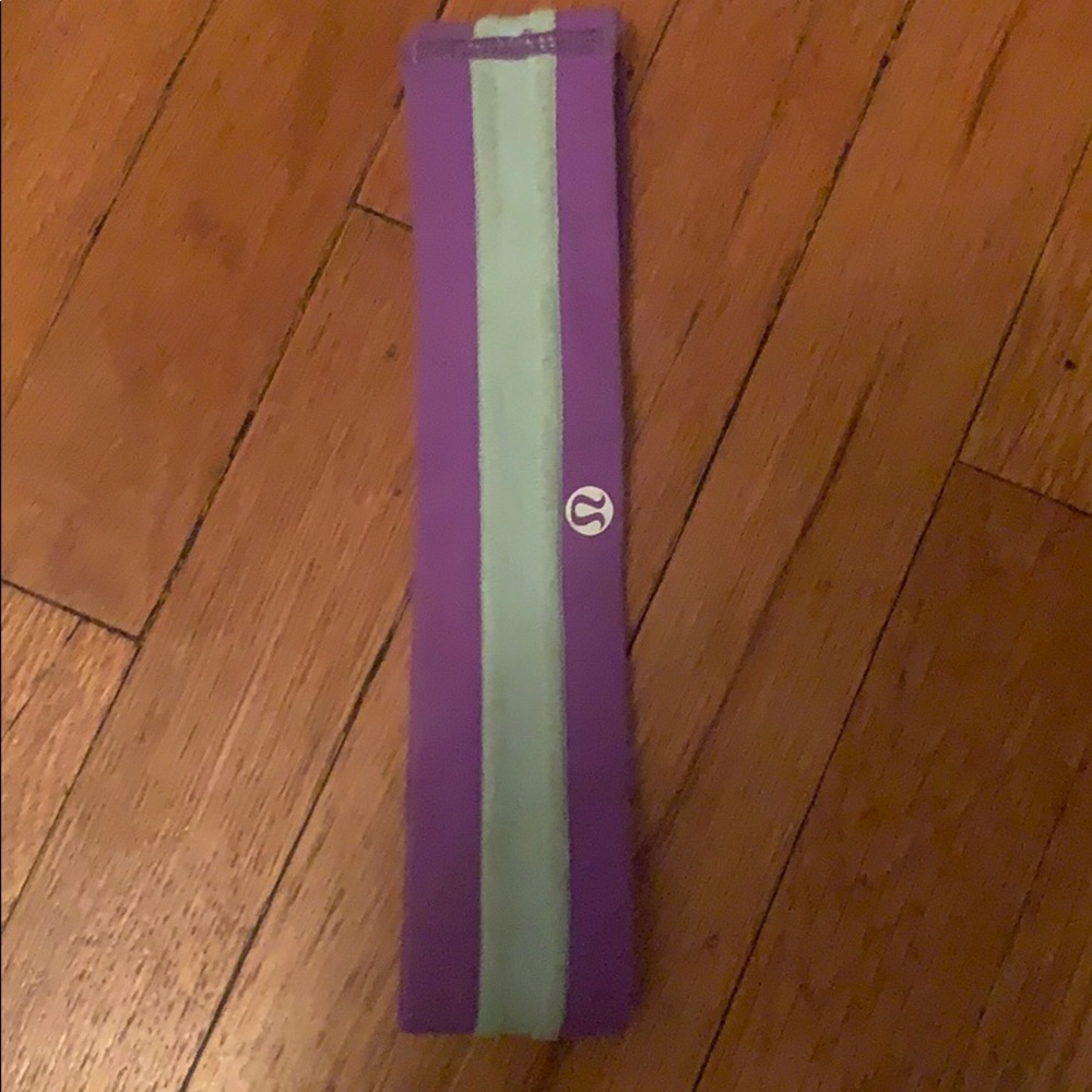 Lululemon purple and light blue headband
